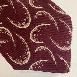 Vintage Halston III Burgundy & Cream Men’s Tie